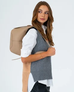 Barton Shoulder Bag - Latte