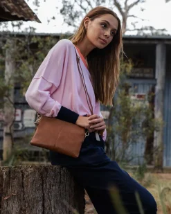 Bowery Wallet - Tan Pebble